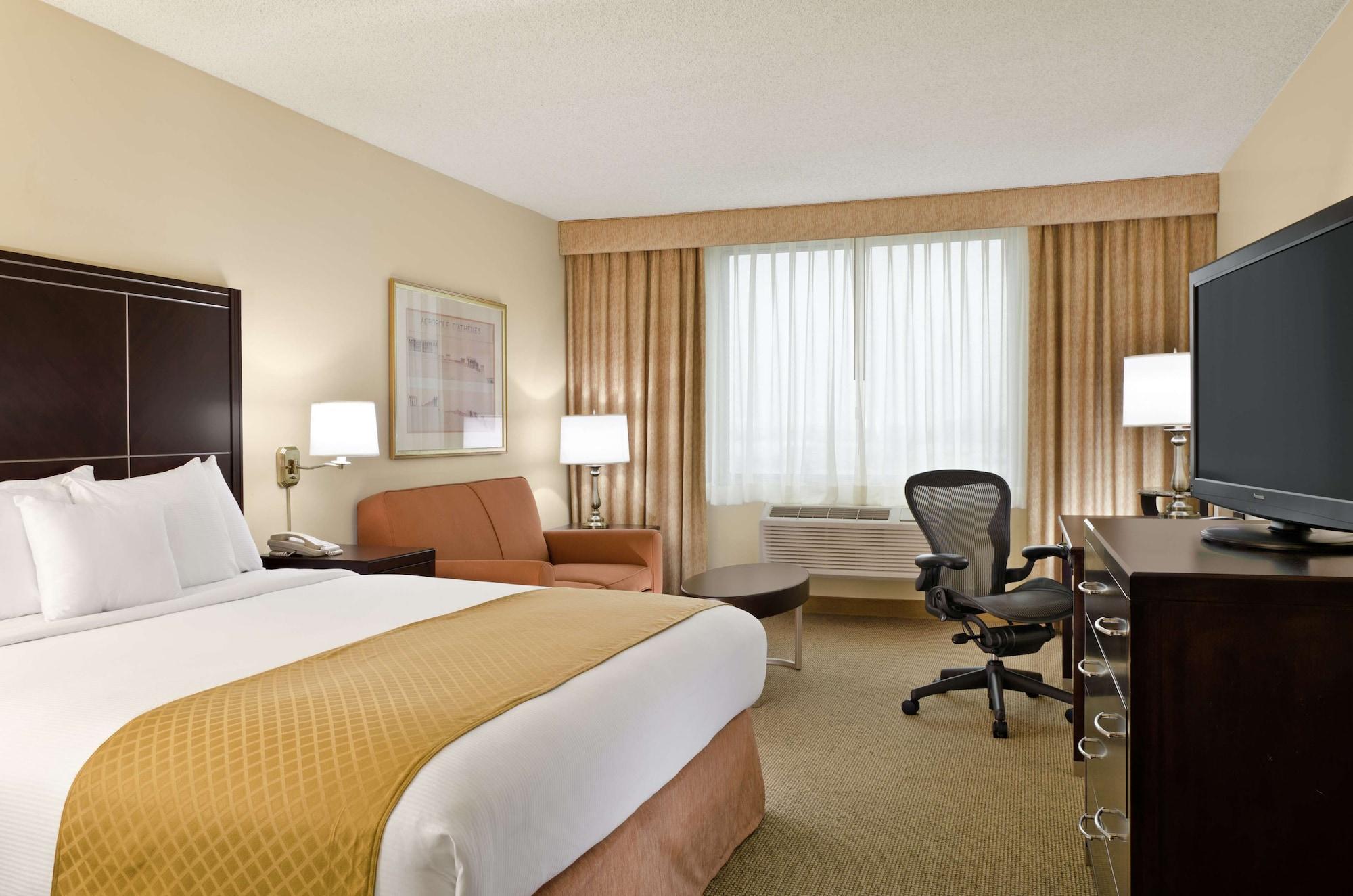 Doubletree By Hilton Angeles/commerce Hotel