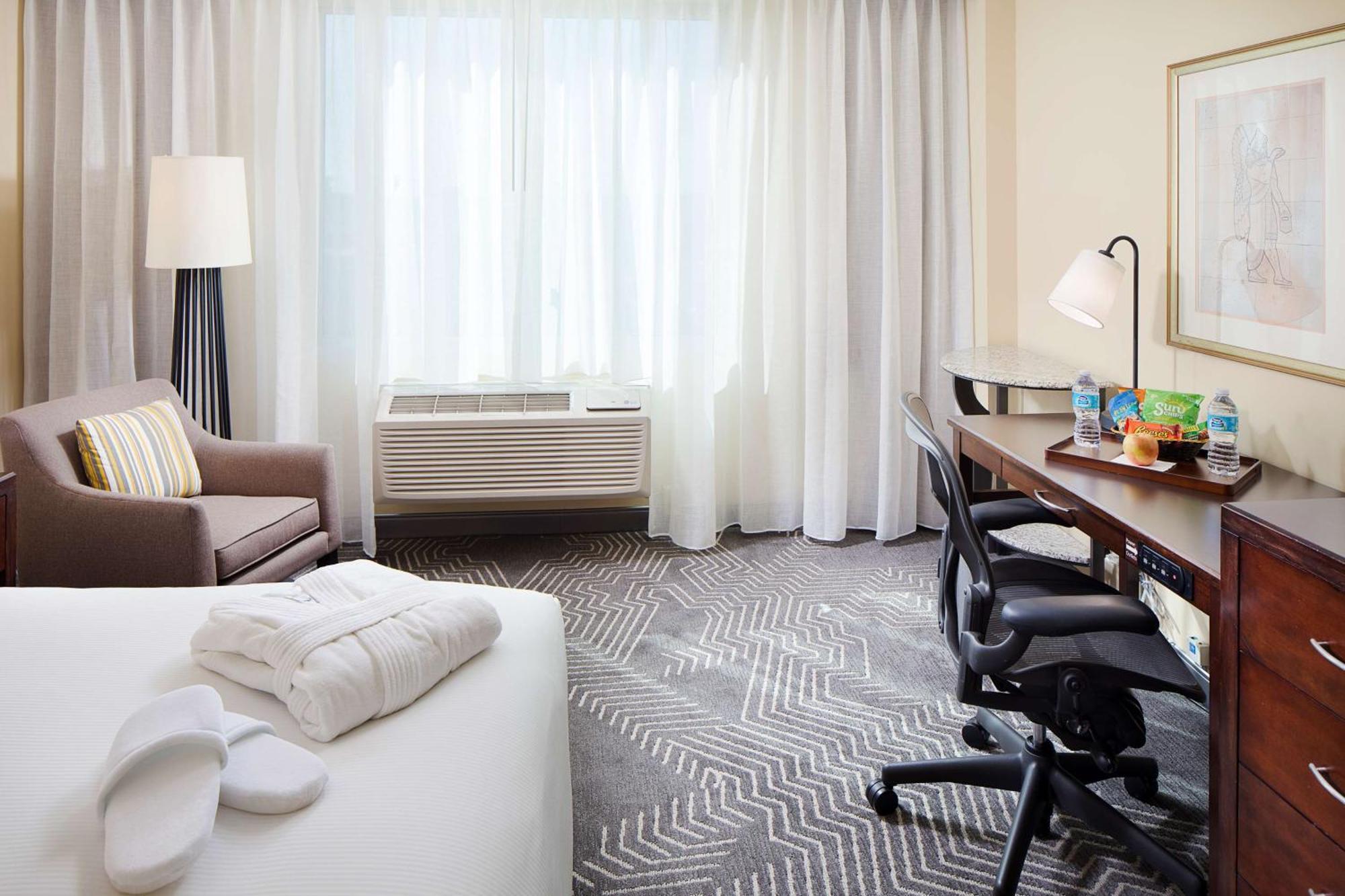 Doubletree By Hilton Angeles/commerce Commerce