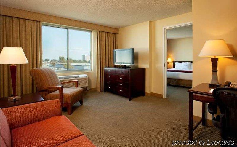 Doubletree By Hilton Angeles/commerce 4*