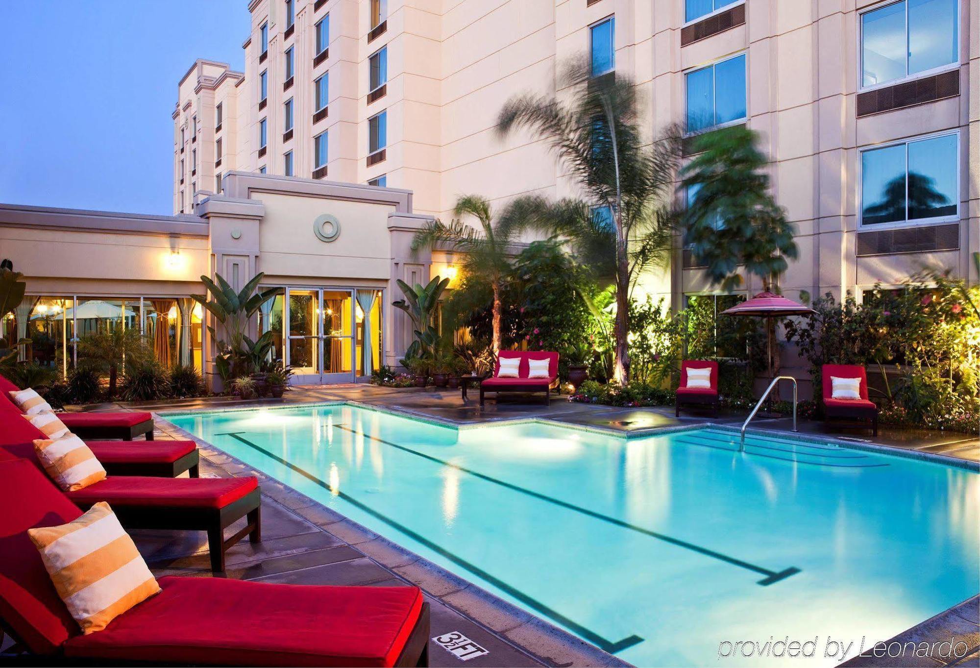 Hotel Doubletree By Hilton Angeles/commerce